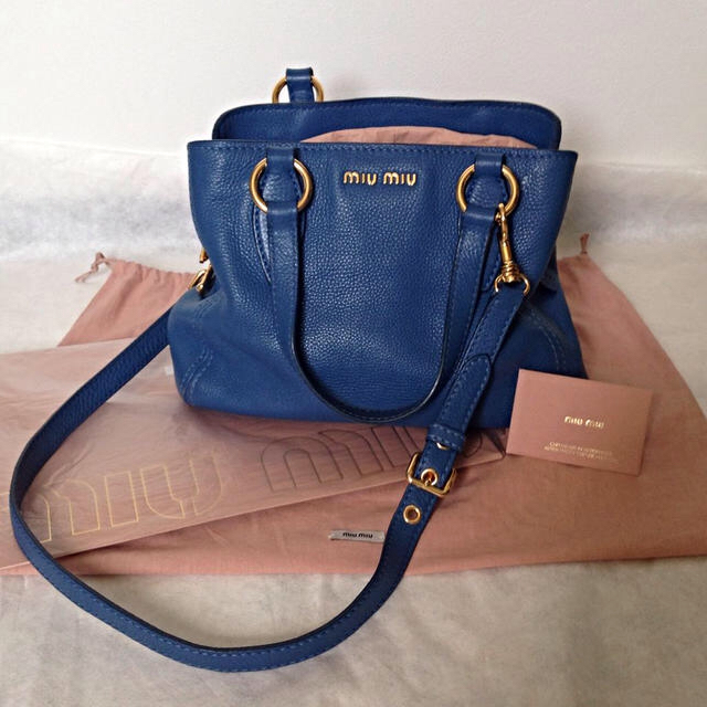 クマパック miumiu ブルー 2WAYバッグの通販 by viki |ミュウミュウ