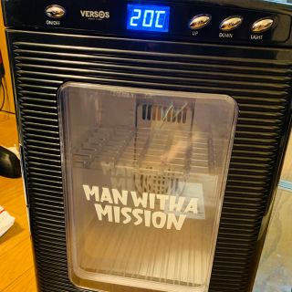 MAN WITH A MISSION冷蔵庫 - ミュージシャン