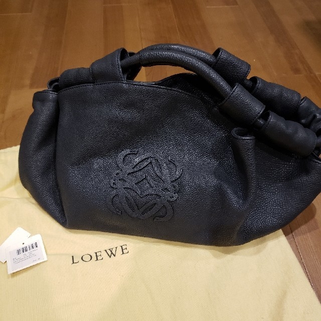 LOEWE(ロエベ)のロエベ　ナッパアレイ　希少ラージサイズ レディースのバッグ(トートバッグ)の商品写真