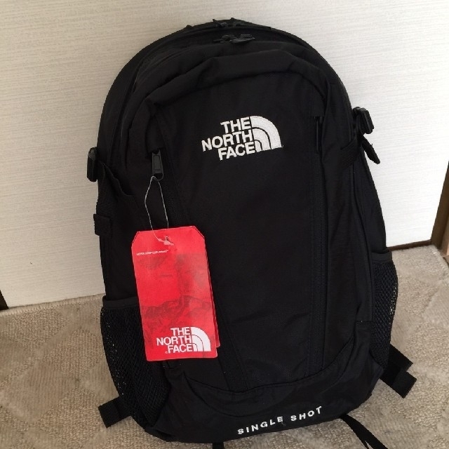 THE NORTH FACE - 【未使用】the north face リュック23L黒の通販 by シゲ's shop｜ザノースフェイスならラクマ