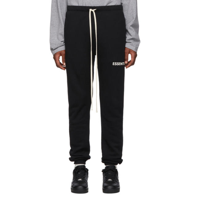 FEAR OF GOD(フィアオブゴッド)のFOG Essentials☆Graphic Sweatpants メンズのパンツ(ワークパンツ/カーゴパンツ)の商品写真