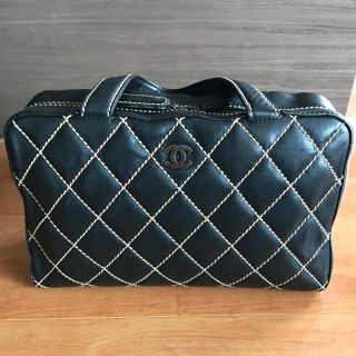 シャネル(CHANEL)の【CHANEL】シャネル  ワイルド ステッチ  ミニボストン  ブラック  (ボストンバッグ)