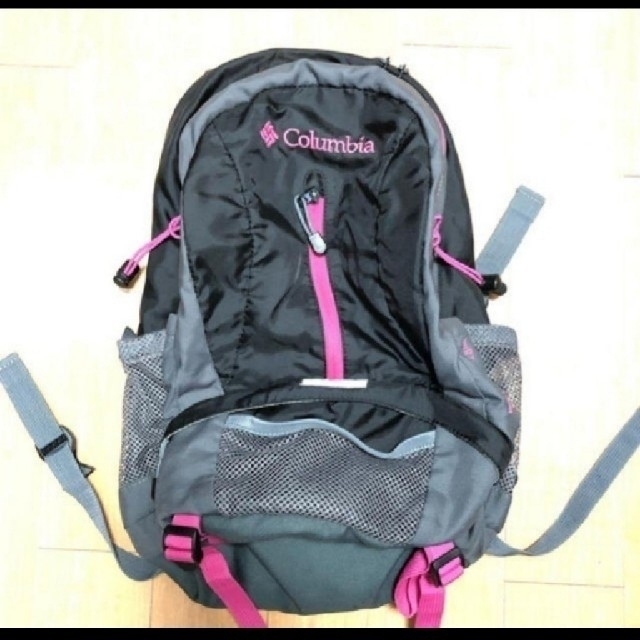 Columbia(コロンビア)のmechan様専用　コロンビア　リュック レディースのバッグ(リュック/バックパック)の商品写真