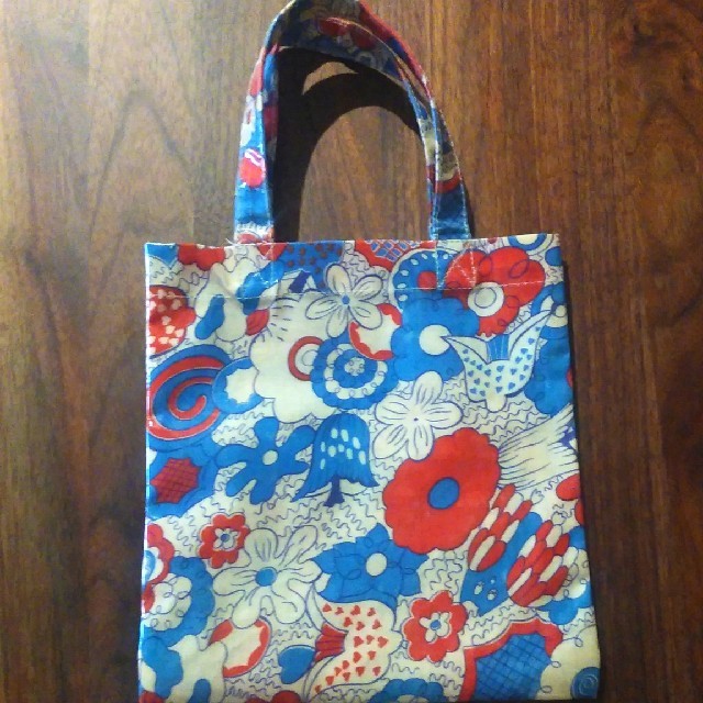 TSUMORI CHISATO(ツモリチサト)のツモリチサト　バッグ　手提げ レディースのバッグ(ハンドバッグ)の商品写真