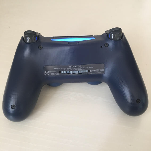 PlayStation4(プレイステーション4)のPS4 ワイヤレスコントローラー DUALSHOCK4 ほぼ新品 エンタメ/ホビーのゲームソフト/ゲーム機本体(その他)の商品写真