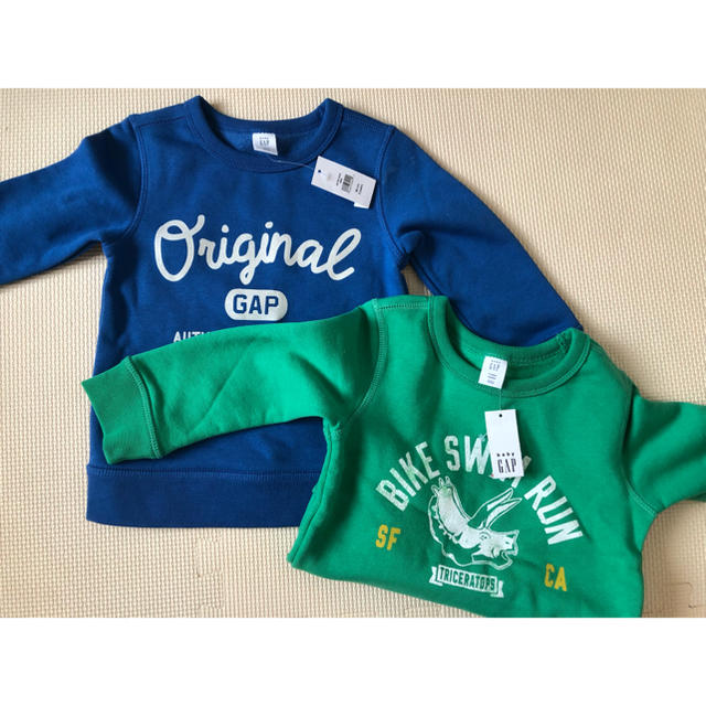 GAP Kids(ギャップキッズ)のgap スウェット  パーカー  キッズ/ベビー/マタニティのキッズ服男の子用(90cm~)(Tシャツ/カットソー)の商品写真