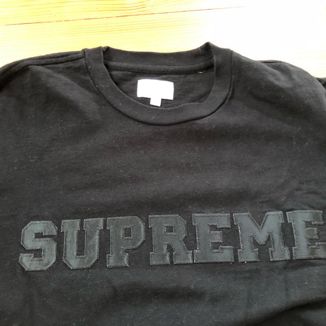 Supreme(シュプリーム)のsupreme collegiate logo tee メンズのトップス(Tシャツ/カットソー(半袖/袖なし))の商品写真