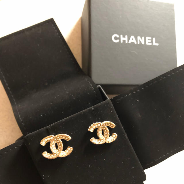 CHANEL ピアス ほぼ未使用品