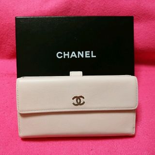 シャネル(CHANEL)の美品正規品【シャネル】長財布＊薄ピンク(財布)