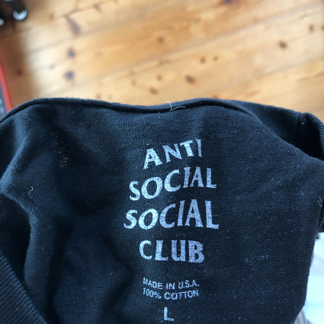 Supreme(シュプリーム)のANTI SOCIAL SOCIAL CLUB TEE メンズのトップス(Tシャツ/カットソー(半袖/袖なし))の商品写真