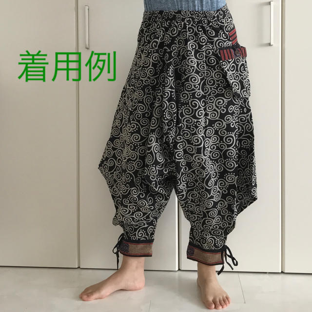 新品】タイ製 サルエルパンツ 黒色 柄の通販 by Pulau-E's shop｜ラクマ