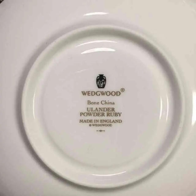 WEDGWOOD(ウェッジウッド)の未使用 ウェッジウッド ユーランダー パウダー ルビー 3P セット 2セット インテリア/住まい/日用品のキッチン/食器(食器)の商品写真