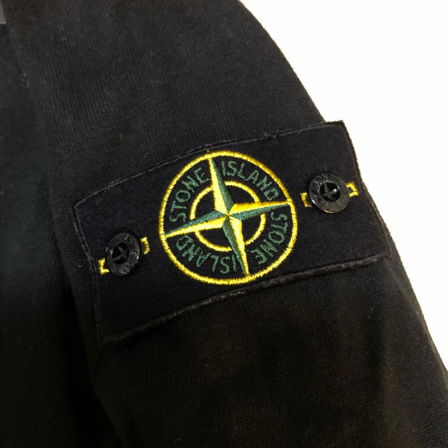 STONE ISLAND(ストーンアイランド)のSTONE ISLAND ストーンアイランド vネック ロンT Mサイズ  メンズのトップス(Tシャツ/カットソー(七分/長袖))の商品写真