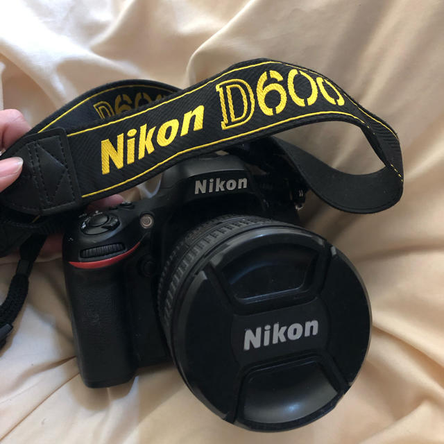 《良品》 Nikon D600 レンズ付