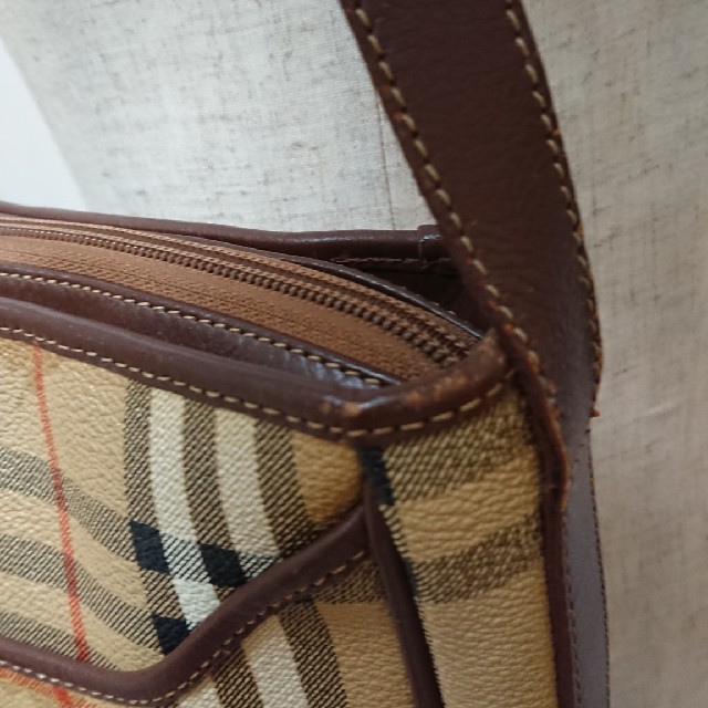 BURBERRY(バーバリー)のBURBERRY ショルダーバッグ レディースのバッグ(ショルダーバッグ)の商品写真