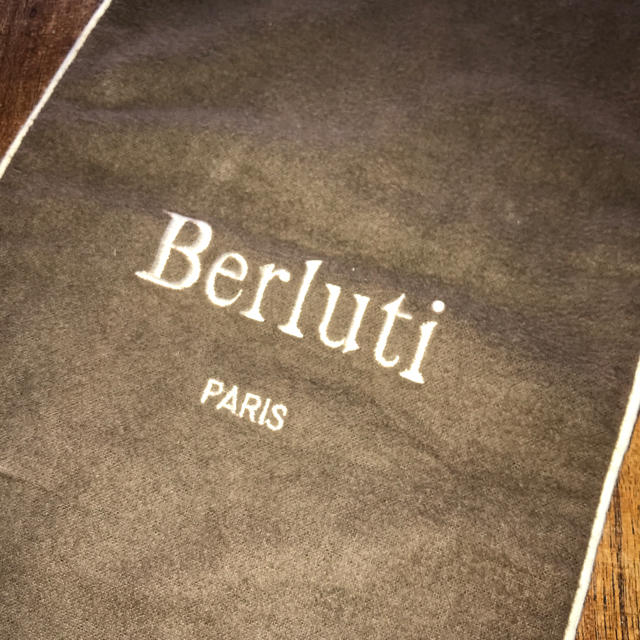 Berluti(ベルルッティ)のヴィンテージ Berluti ベルルッティ 保存袋 シューケースバッグ 靴袋  メンズの靴/シューズ(その他)の商品写真