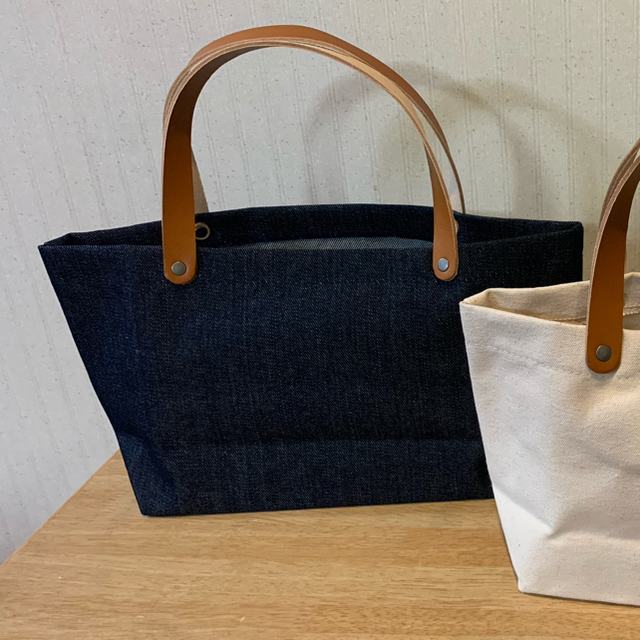 DEAN & DELUCA(ディーンアンドデルーカ)の【ハワイ限定 ※入手困難】DEAN&DELUCA ハワイ限定 トートバッグ レディースのバッグ(トートバッグ)の商品写真