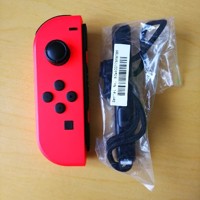 Nintendo Switch(ニンテンドースイッチ)のNintendo Switch ジョイコン  ジャンク品 エンタメ/ホビーのゲームソフト/ゲーム機本体(家庭用ゲーム機本体)の商品写真