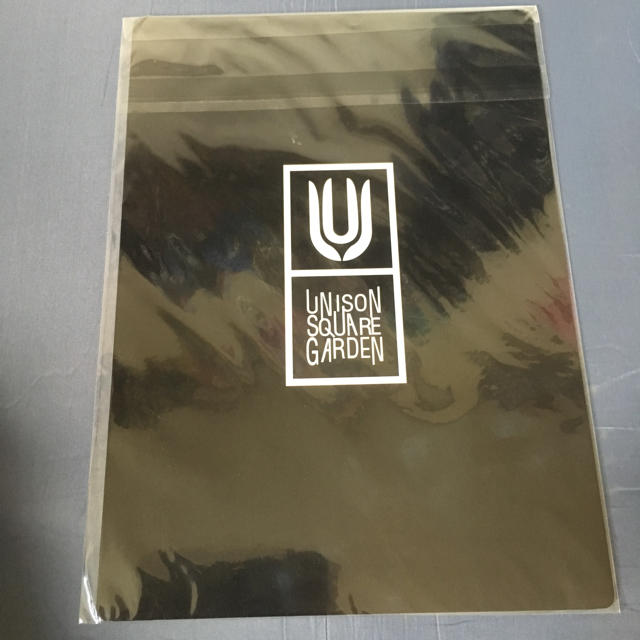 UNISON SQUARE GARDEN(ユニゾンスクエアガーデン)のUNISON SQUARE GARDEN 下敷き エンタメ/ホビーのタレントグッズ(ミュージシャン)の商品写真