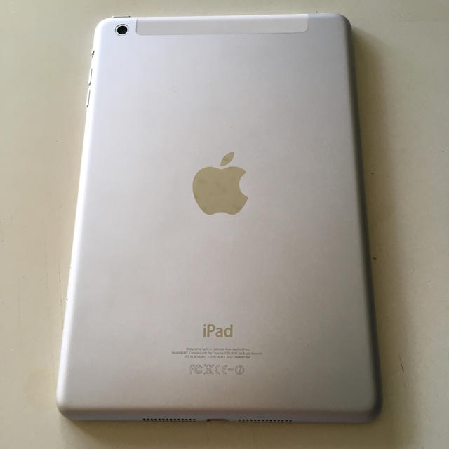 専用 iPad miniとロジクールキーボード