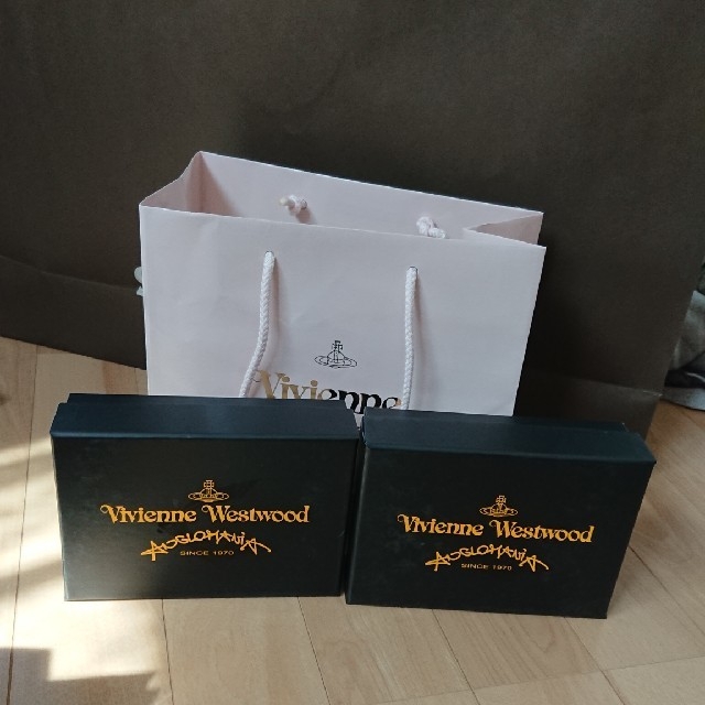 Vivienne Westwood(ヴィヴィアンウエストウッド)のヴィヴィアンウエストウッド新品短財布ユニセックス メンズのファッション小物(折り財布)の商品写真