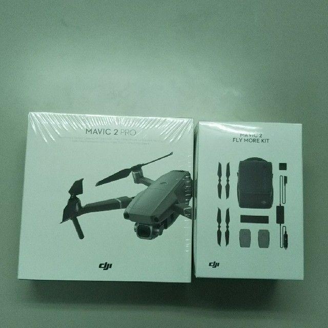 mavic 2 pro ＋ mavic 2 fly more kit エンタメ/ホビーのおもちゃ/ぬいぐるみ(ホビーラジコン)の商品写真