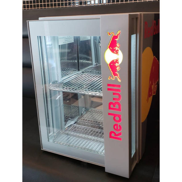 上品なスタイル レッドブル RED BULL 新型 非売品冷蔵庫 冷蔵庫