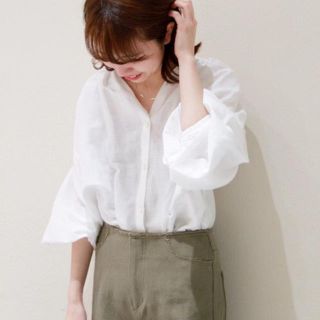 Plage - plage リネンボリュームスリーブブラウスの通販 by flower Plage - plage リネンボリュームスリーブブラウスの通販 by flower
