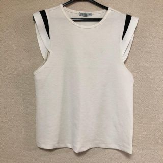 ザラ(ZARA)のZARAノースリトップス(カットソー(半袖/袖なし))