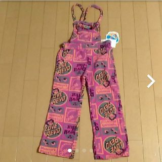 ラブレボリューション(LOVE REVOLUTION)のラブレボリューション　★新品✳サロペット　パンツ　110(パンツ/スパッツ)