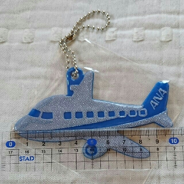 ANA(全日本空輸)(エーエヌエー(ゼンニッポンクウユ))の新品☆全日空ボールチェーンホルダーセット エンタメ/ホビーのコレクション(その他)の商品写真