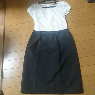 ラトータリテ(La TOTALITE)のトータリテの可愛いスカート&麻と綿レースブラウス(ひざ丈スカート)