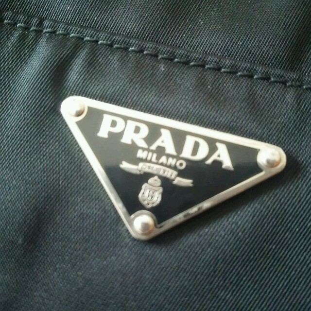 PRADA(プラダ)の美品 PRADA ショルダー バッグ レディースのバッグ(ショルダーバッグ)の商品写真