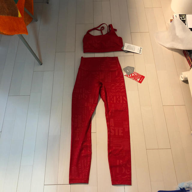 lululemon(ルルレモン)のlululemon セットアップ 20th レディースのレディース その他(セット/コーデ)の商品写真