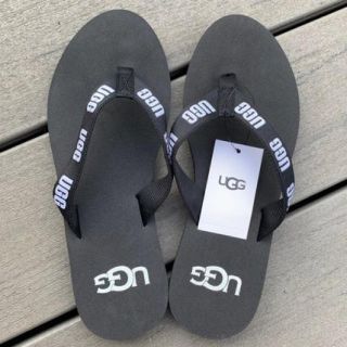 アグ(UGG)の日本未入荷☆夏もUGG!!!☆旬なGRAPHIC LOGOデザインサンダル♪(ビーチサンダル)