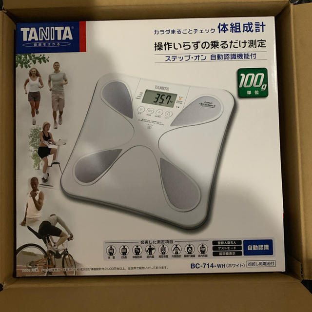 TANITA(タニタ)のタニタ 体組成計 BC-714-WH スマホ/家電/カメラの生活家電(体重計)の商品写真