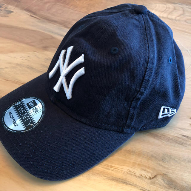 新品 US限定 MOMA x Yankees New Era Cap ブルー