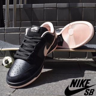 NIKE SB DUNK LOW Black Washed Coral