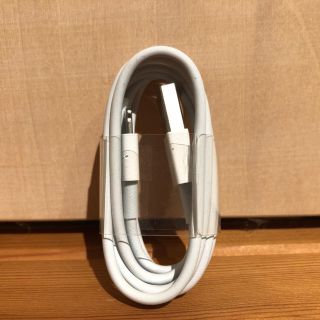 iPhone充電器ケーブル(バッテリー/充電器)