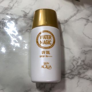 ロートセイヤク(ロート製薬)のスキンアクア WATER MAGIC UVオイル 50ml(日焼け止め/サンオイル)