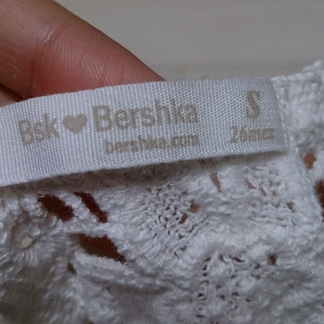 Bershka(ベルシュカ)のレースタンク レディースのトップス(Tシャツ(半袖/袖なし))の商品写真