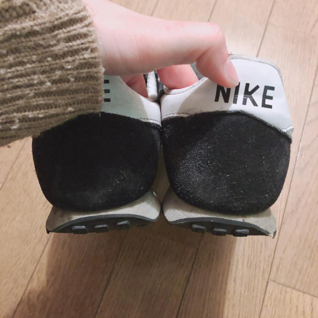 NIKE(ナイキ)の【着払い】NIKE スニーカー ブラック レディースの靴/シューズ(スニーカー)の商品写真