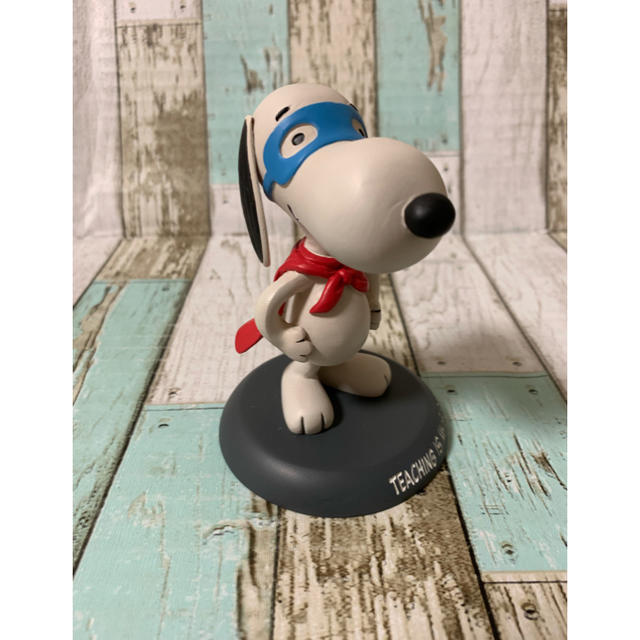 SNOOPY(スヌーピー)のスヌーピー海外限定 新作 SUPER POWER エンタメ/ホビーのフィギュア(その他)の商品写真