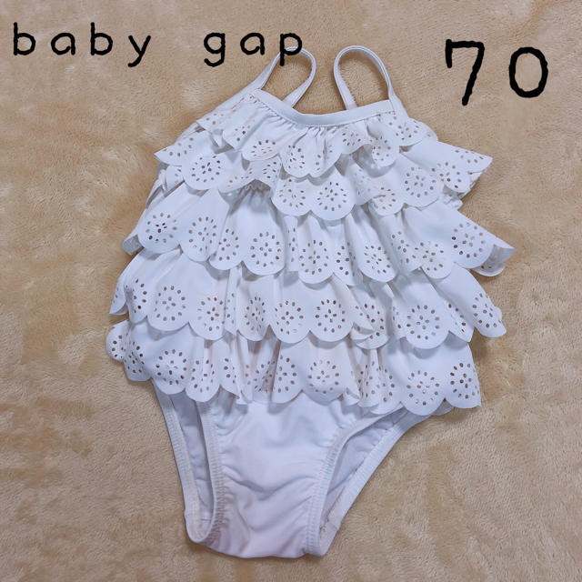 babyGAP(ベビーギャップ)のbabygap GAP【17ss】フリル水着(70) キッズ/ベビー/マタニティのベビー服(~85cm)(水着)の商品写真