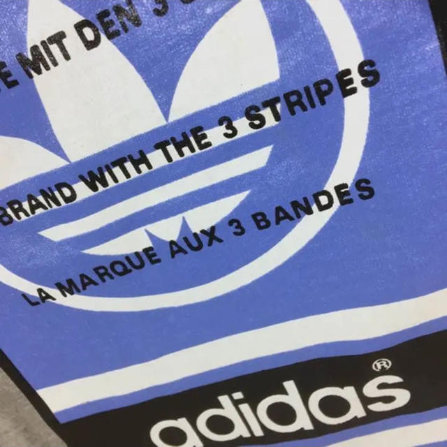 adidas(アディダス)のボックスロゴTシャツ adidas メンズのトップス(Tシャツ/カットソー(半袖/袖なし))の商品写真