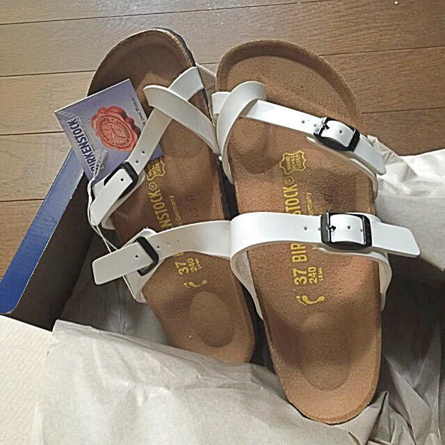 BIRKENSTOCK - ビルケンマヤリ新品 タンクトップ付きの通販 by 音ちゃんのshop｜ビルケンシュトックならラクマ