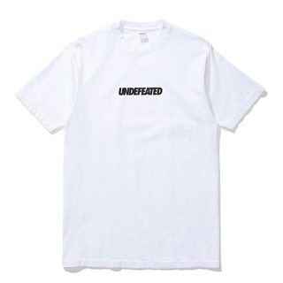 アンディフィーテッド(UNDEFEATED)のUNDEFEATED LOGO S/S TEE WHITH(Tシャツ/カットソー(半袖/袖なし))