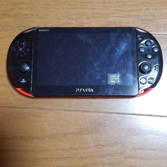 携帯用ゲーム機本体PSVITA レッド&ブラック(CHP-2000) 64GBメモリーカード付き