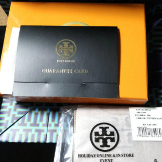 Tory Burch(トリーバーチ)の【新品 未使用】トリーバーチ ♡折り財布　ブラック レディースのファッション小物(財布)の商品写真