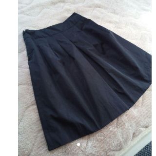 ミラショーン(mila schon)のmila schonの黒色のスカート(ひざ丈スカート)